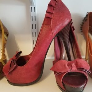 Bakers dark red 4" open toed heels
